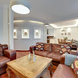 https://lion-apartments-portofino.sopothotels.com